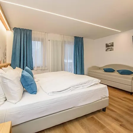 Des Roses 3* Antey-Saint-André