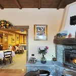 Hotel Des Roses Antey-Saint-André