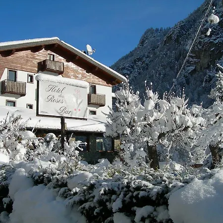 Des Roses Hotel