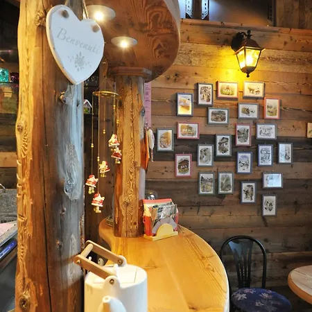 Des Roses 호텔 Antey-Saint-André