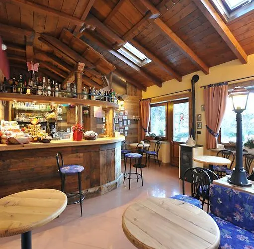 Des Roses Szálloda Antey-Saint-André